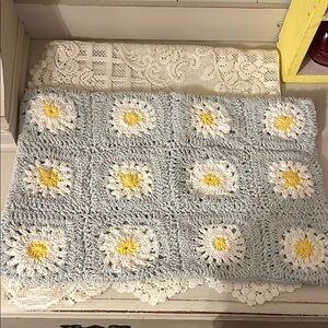 Chelsea & Theodore Crochet pillow case (no insert)